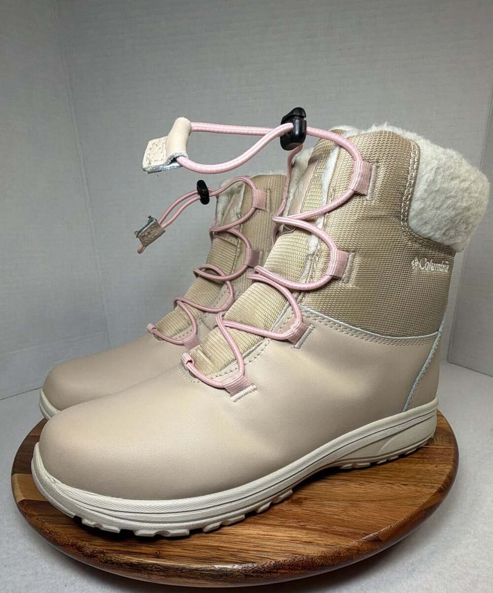 Columbia Youth Moritza Boot Size 6 Beige Faux Fur Winter Snow Boots